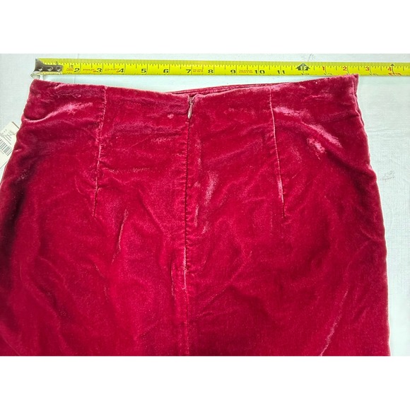 Anthropologie Montie Velvet Ruched Skirt in Red Wine Cranberry Size 8 - Picture 10 of 12